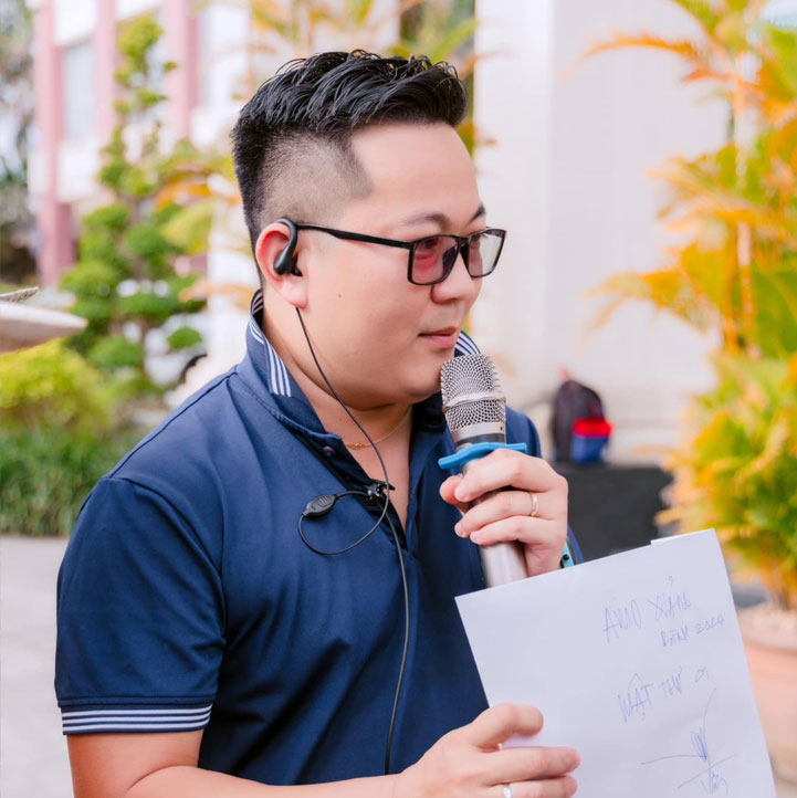Ảnh tác giả Nguyễn Văn Minh